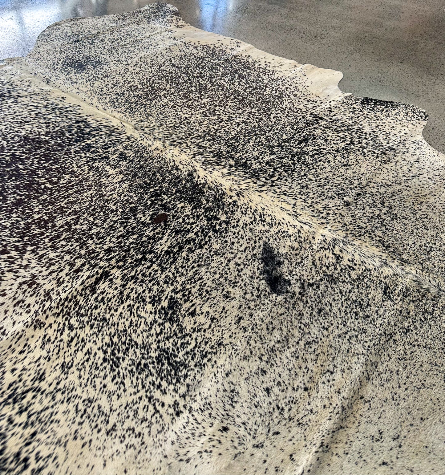 Large Premium Genuine Cowhide Rug in Black and White salt and pepper pattern