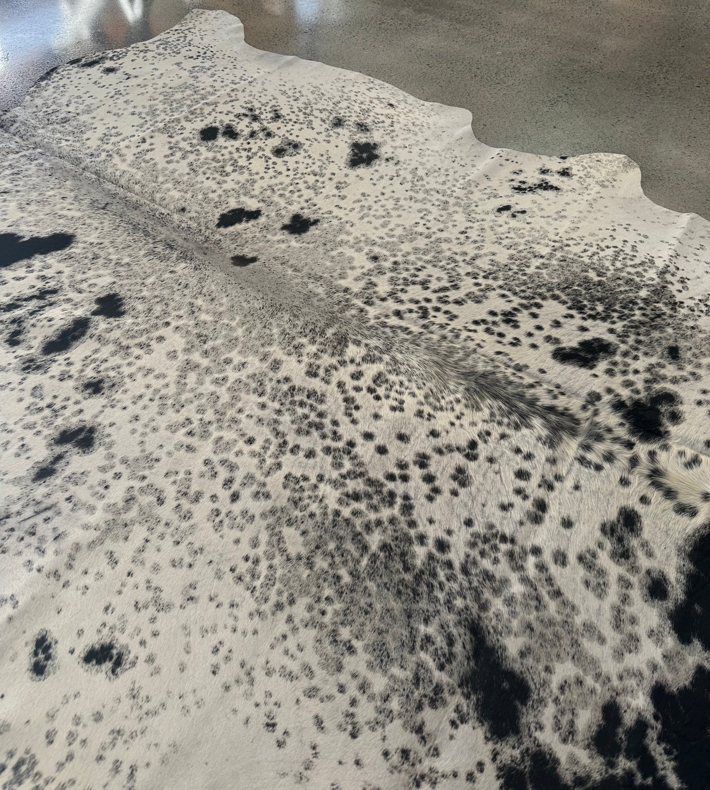 Large Premium Genuine Cowhide Rug in Black and White salt and pepper pattern