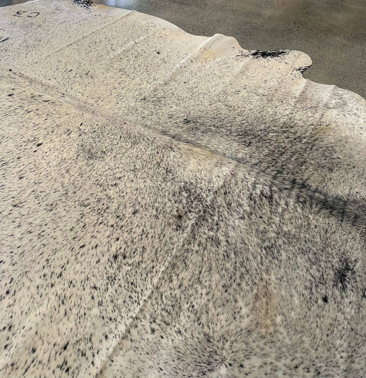 Large Premium Genuine Cowhide Rug in White and Black salt and pepper pattern