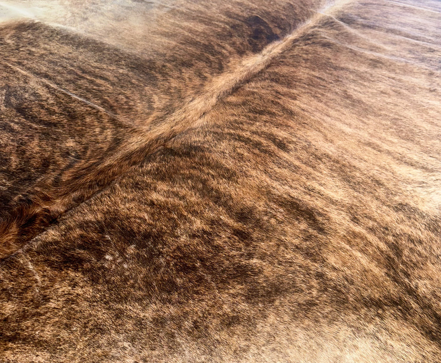 Large Premium Cowhide Rug in Brown and White Brindle