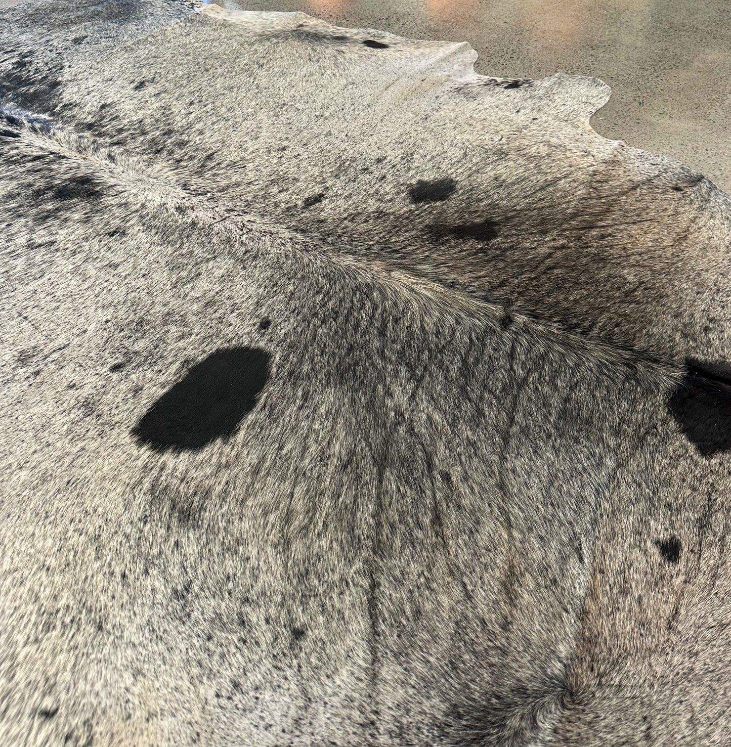 Large Premium Genuine Cowhide Rug in White and Black salt and pepper pattern