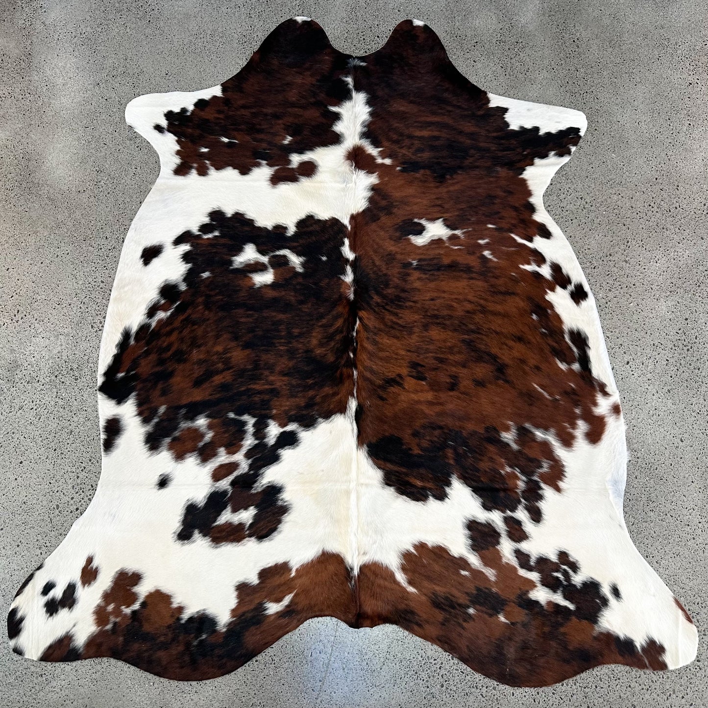Large Premium Cowhide Rug in Brown, Black and White