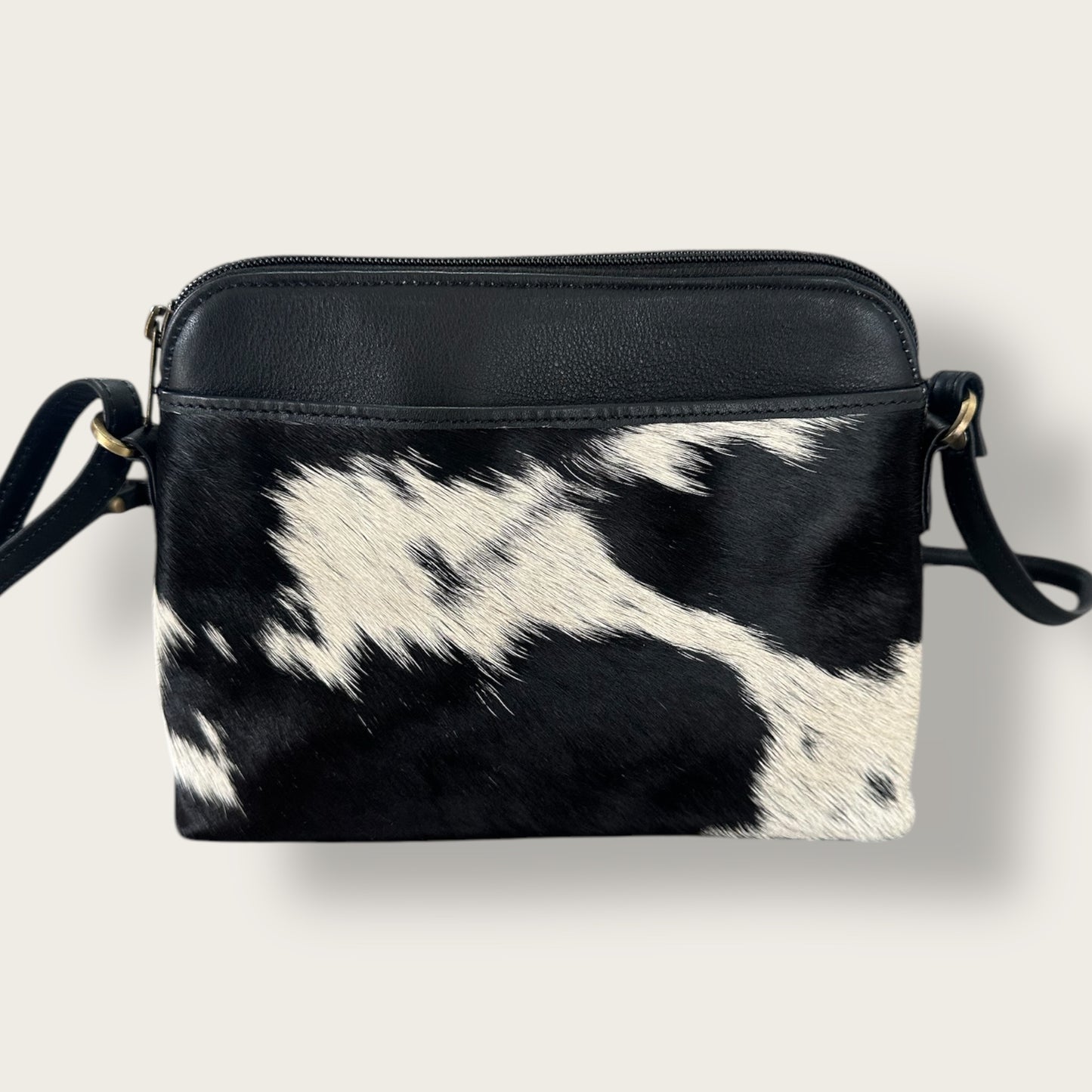 Cowhide and leather crossbody bag in black & white