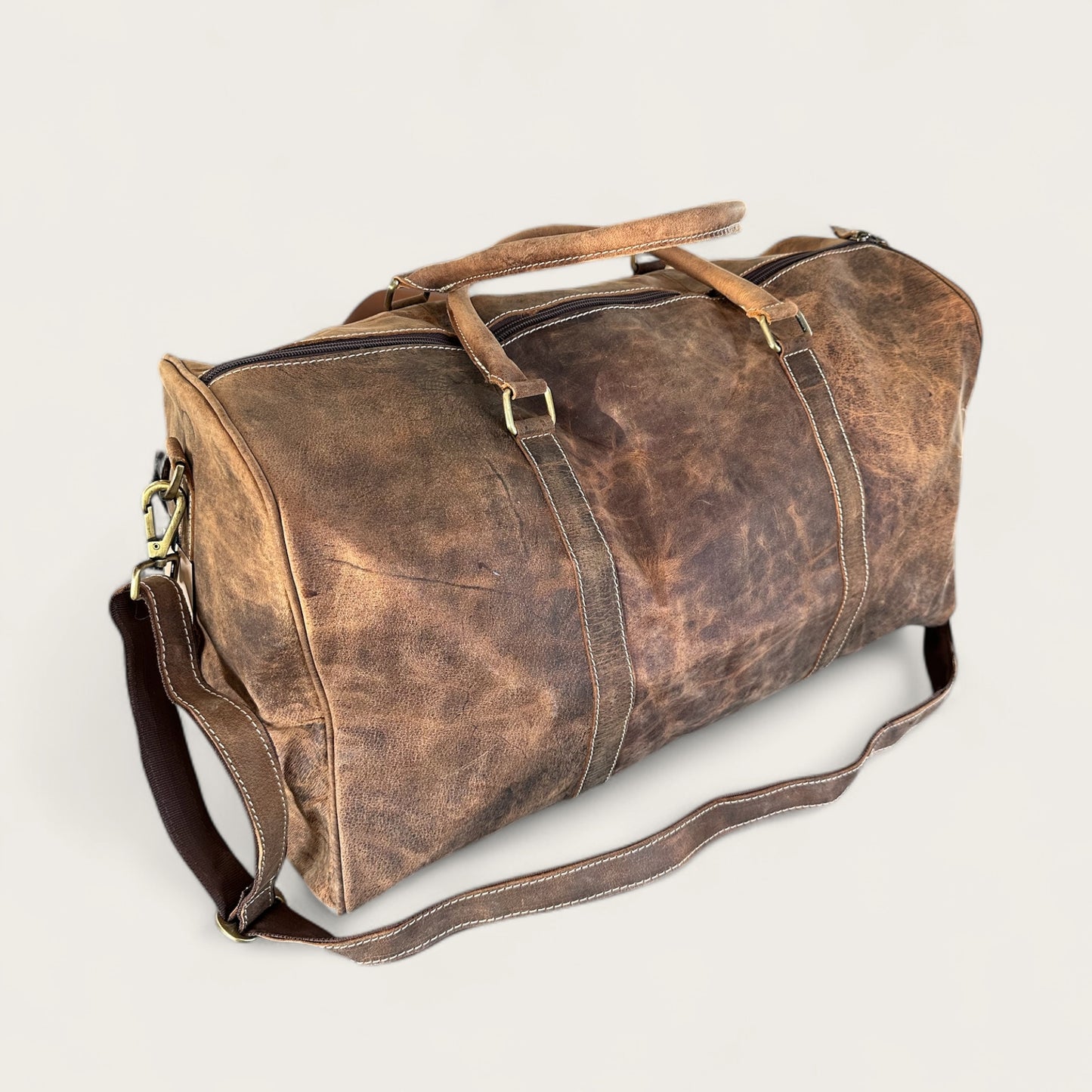 Genuine Vintage Leather Travel Weekend Bag in tan