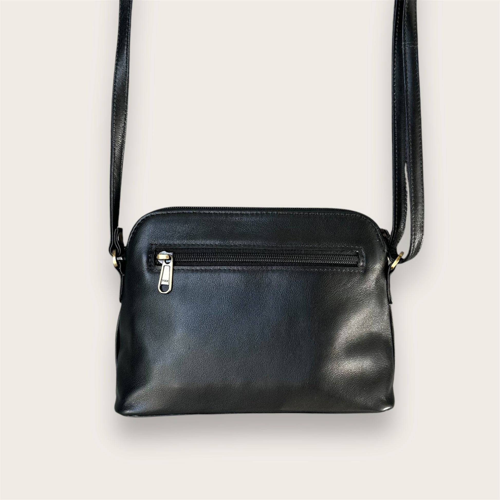 Cowhide and leather crossbody bag in black & white