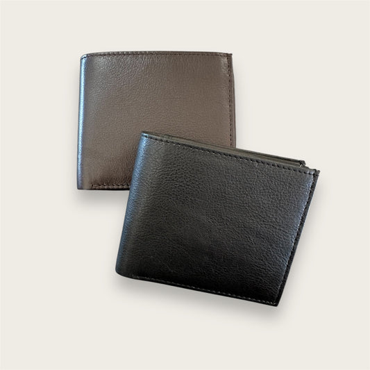 Genuine leather wallet in black and brown