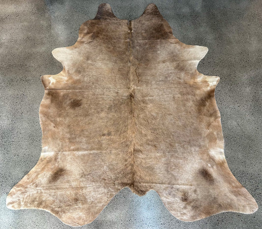 Large Cowhide Rug in Brown Champagne