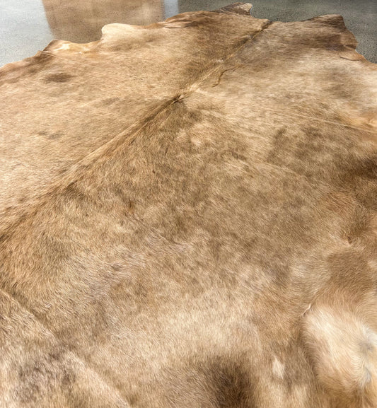 Large Cowhide Rug in Brown Champagne