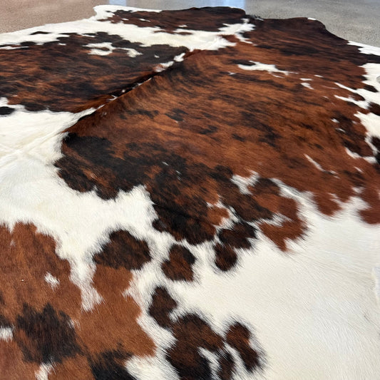 Large Premium Cowhide Rug in Brown, Black and White