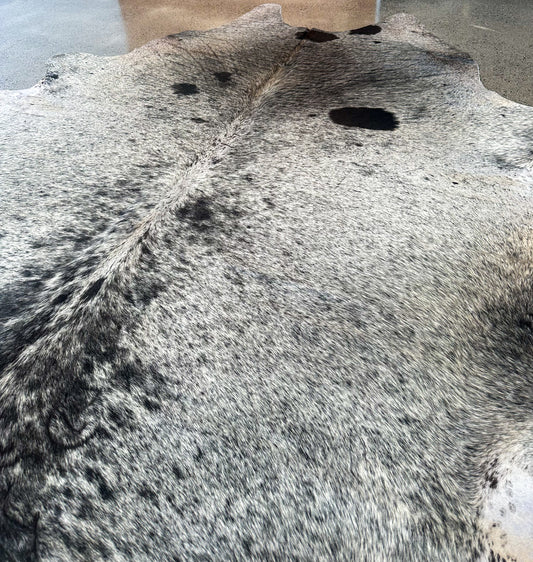 Large Premium Genuine Cowhide Rug in White and Black salt and pepper pattern