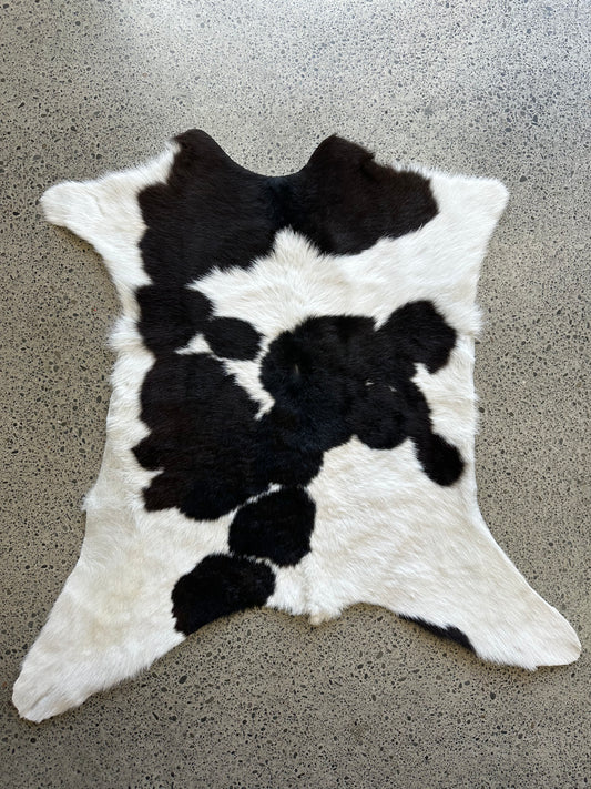 Premium calfskin in black and white