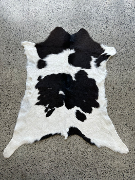 Premium calfskin in black and white